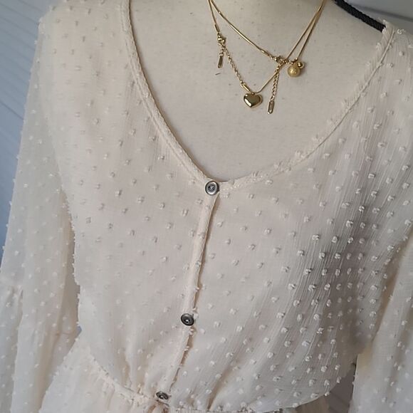 💲1️⃣0️⃣ Bundled ✔️Swiss Dot Cream Peasant Dress sz Med  - Picture 15 of 16